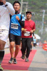 BIB: 42876, 42004
                            <button type="button" onclick="openModal(8231045)" class="btn btn-primary btn-sm float-right btn-popup" data-toggle="modal" data-target=".modal-high-quality">
                        <i class="fas fa-shopping-cart"></i> Add to Cart
                    </button>
                                            <button type="button" onclick="isThisMe(8231045, true)" class="btn btn-success btn-sm float-right btn-popup btn-isme hidden" data-toggle="tooltip" data-placement="bottom" title="นี่คือรูปของคุณใช่ไหม คลิกที่นี่เพื่อเอาเข้าอัลบั้ม">
                        <i class="fas fa-plus"></i> Add to album
                    </button>
                    <button type="button" onclick="isThisMe(8231045, false)" class="btn btn-warning btn-sm float-right btn-popup btn-isnotme hidden">
                        <i class="fas fa-ban"></i> Remove from album
                    </button>